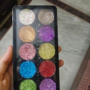 Glitter Palette And 5 Lipstick