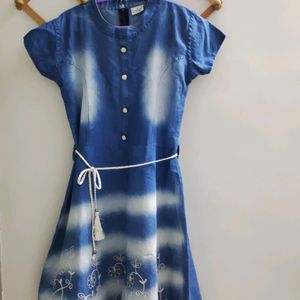 Blue Dress With Tieable Knot