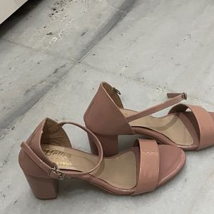 Brand New Pinkish Nude Heels