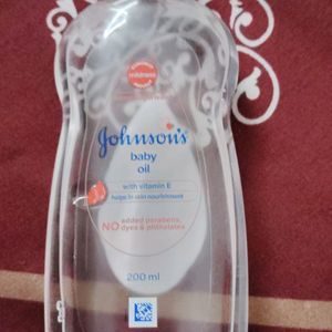 Johnsons Baby Oil