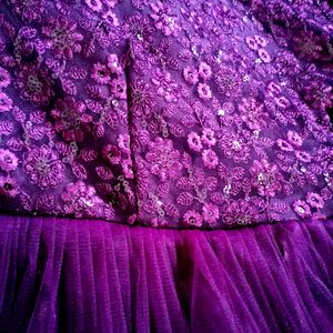 Purple 💜 Colour Beautiful Net Gown