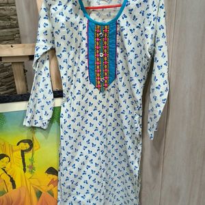 White Kurti