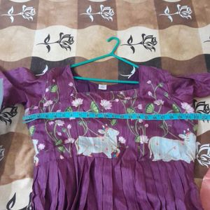 Long Dress With Pichwai Print 42 Bust And Length57