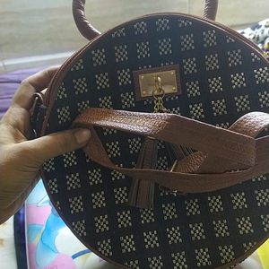 Sling Purse Un Used Gifted