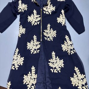 Embroidered Kurta Set With Dupatta