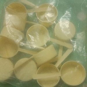Amul Plastic Spoons 24 Pcs