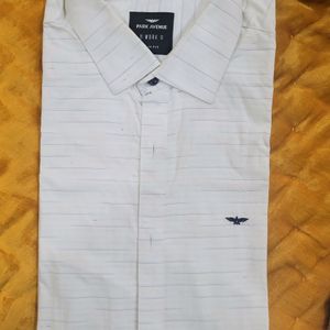 Park Avenue White Xl Shirt