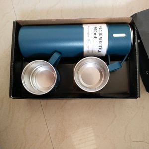 Flask. Insulated With Silver Touch Finishing Mug