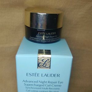 Estee Lauder Eye Cream ❣️💕