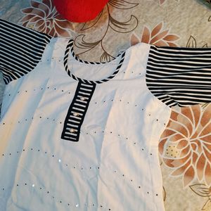 Girls Kurti Plai White New