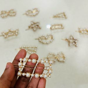 2 Pieces Pearl Clip, @ ₹40/- Per Piece