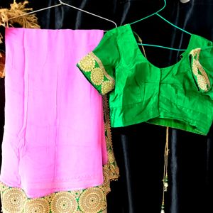 Heavy Border Saree With Blouse