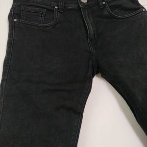 Black Slim Fit Mid Rise Denim Jeans For Men