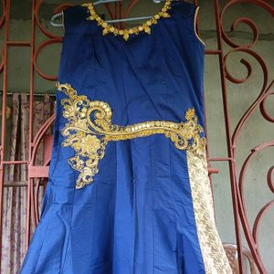 Beautiful Long Gown For Women 💙💙