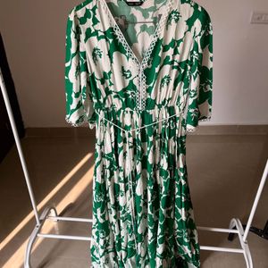 Floral Print A-line Maxi Dress (Green)