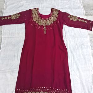 PINK GEORGETTE SUIT.