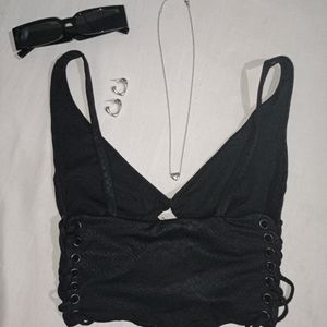 Y2K top ( BERSHKA )