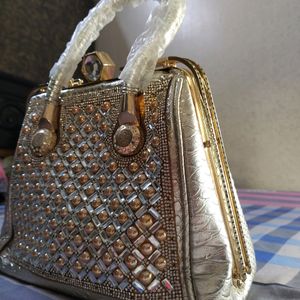 hand bag completely new ..not even used once