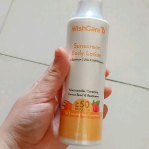 Wishcare Sunscreen Body Lotion 🧴.