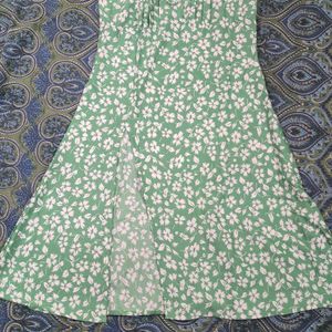 Leriya Green Dress