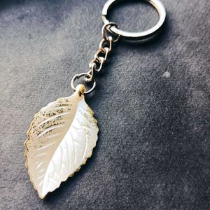 Leaf Keychain