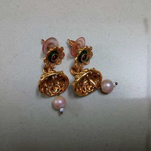 Different Earings for Differen Occasion