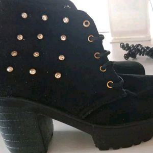 Stylish Black Boots