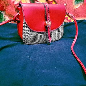 Ladies Slingbag