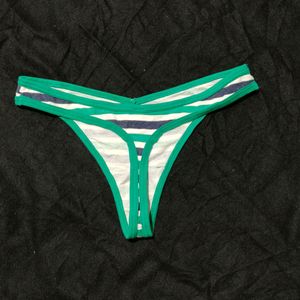 Girl Thong Size 👉 S