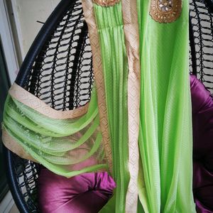 Sale-Beautiful Ready to wear Saree- 1 Minute