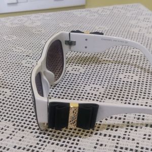 shades with UV protection