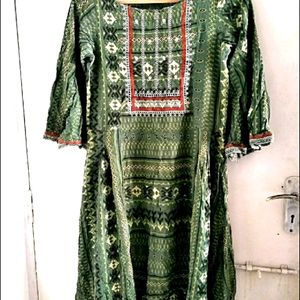 Ajio Beautiful Kurti