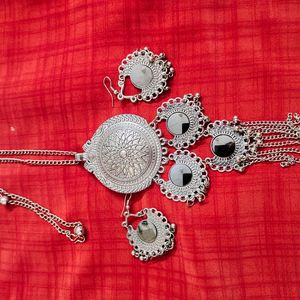 Silver Black Mirror Necklace with Earrings