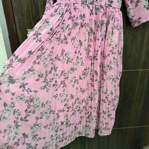 Pink Floral Printed Kurti