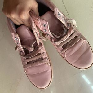 Pink Sneaker