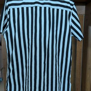 Black And White Striped Half Sleeve Cotton Shirt:L