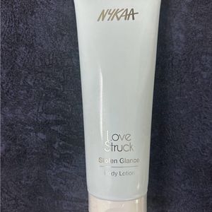 Nykaa Love Struck Body Lotion