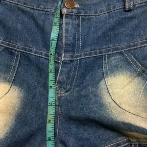 Knee Length Baggy Denim Pant