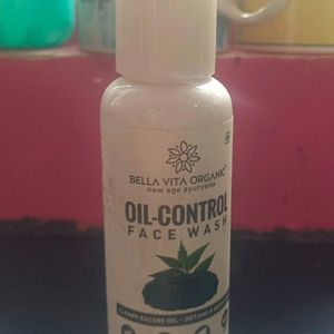 Bella VITA organic Oil Control Facewash