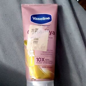 Vaseline Body Lotion