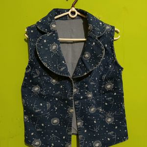 Women Half Denim Jacket..