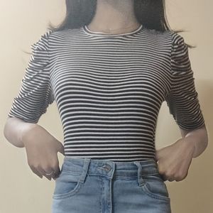 ONLY Black And White Striped Top