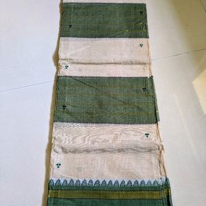 New Beige And Green Cotton Saree