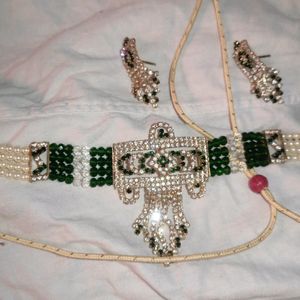 New Green Pearl Choker Set