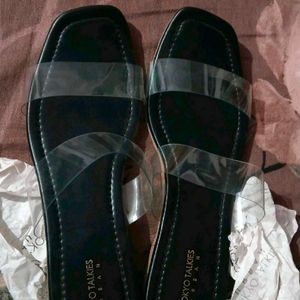 TRANSPARENT STRIP BLACK BRAND NEW FOOTWEAR