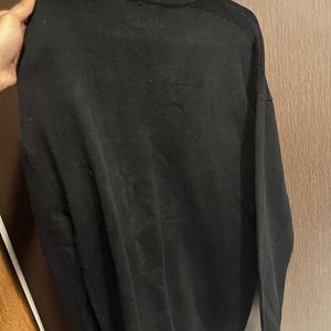 ZARA Black Sweatshirt