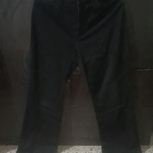 Black Straight Jeans Mid Waisted