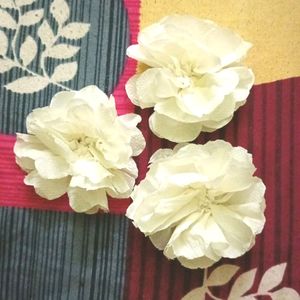 White Flowers (Pack Of 20)