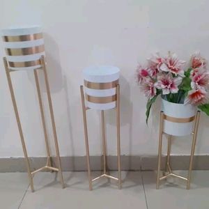 Set Of 3 Metal Stand Pot For Home Decor