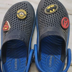 Boy/girl Crocs